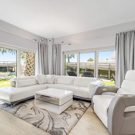 Tops'L Beach Manor 114